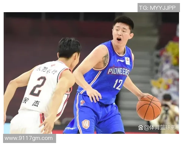 广州篮球队个人能力引发热议球迷对球员表现展开激烈讨论